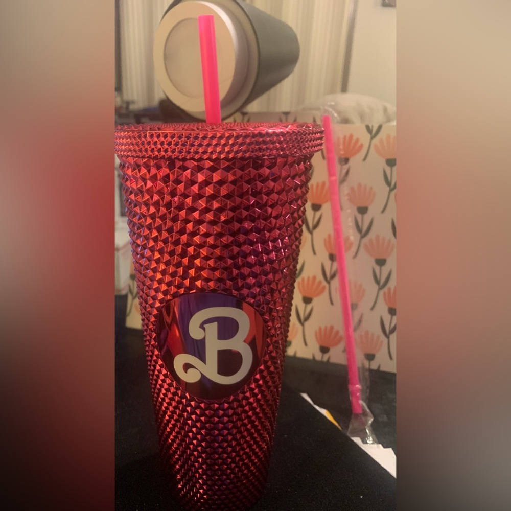 Bright Pink studded 24oz tumbler with B design